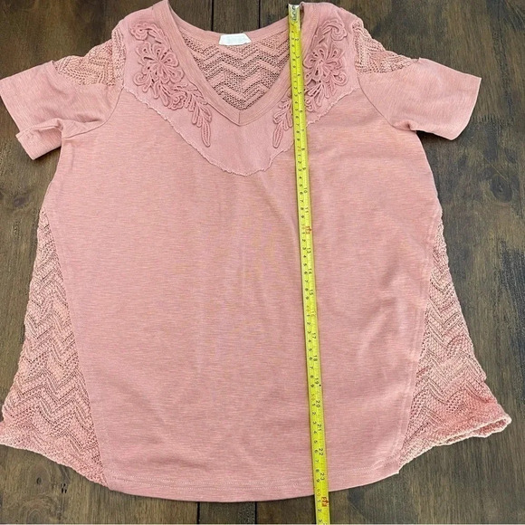 Miss Me Pieced Crochet Top. Sz Small. Mauve pink. - Picture 3 of 9
